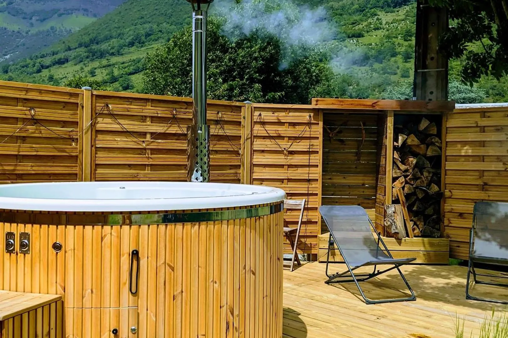 Le Monne - Gite & Spa Tout Confort Campan 0*,